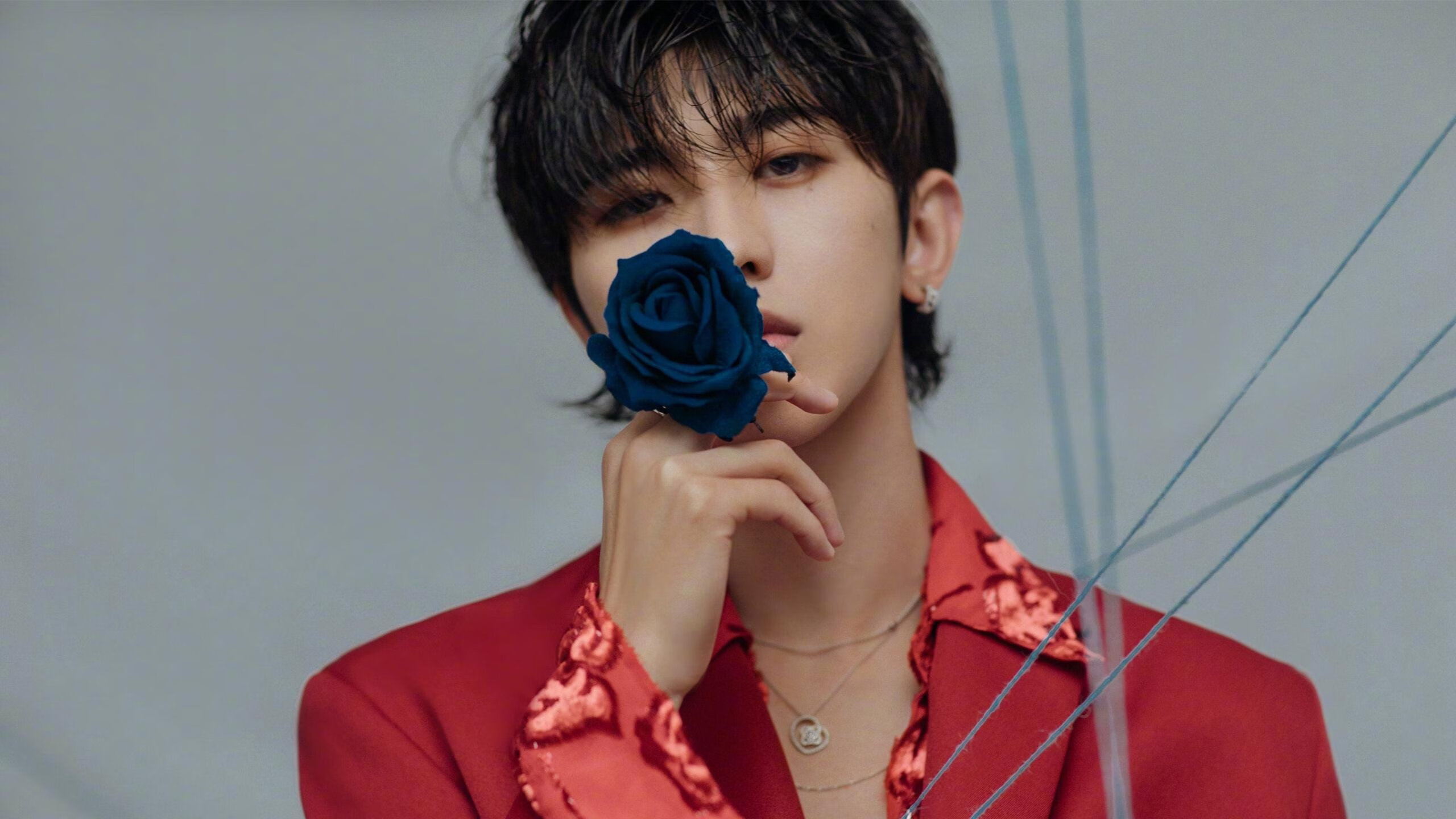 开云体育网站入口-2022年季后赛：库里在第三节一人投中五个三分，瞬间锁定胜局，库里本赛季投进了多少三分